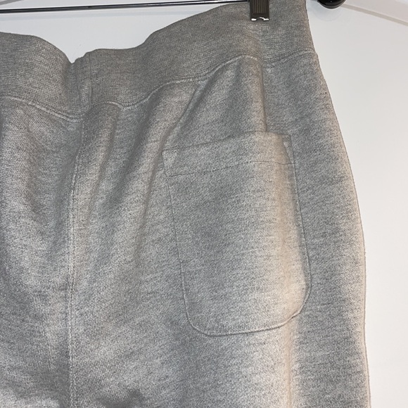 Champion gray embroidered logo joggers xl - Picture 5 of 5